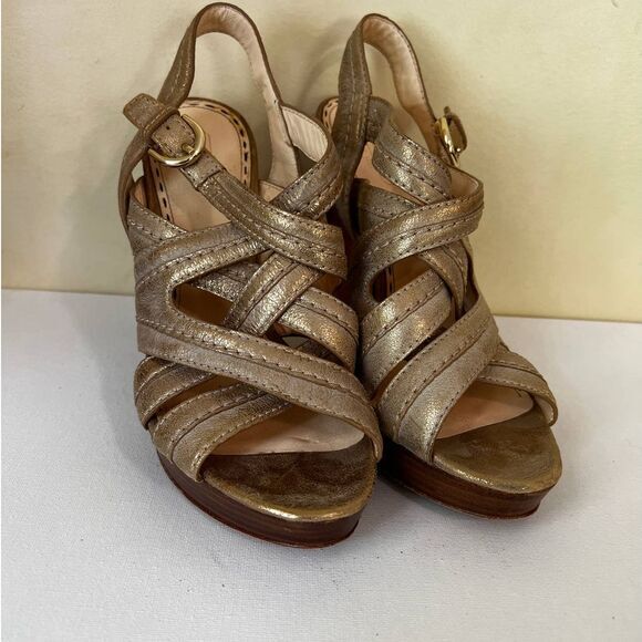 Coach Brynne Metallic Gold Leather Open Toe Strappy‎ Sandals 9 - Picture 1 of 6